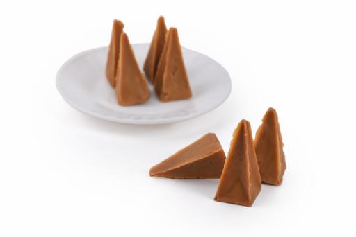 Pyramid Yema Durian - image 6