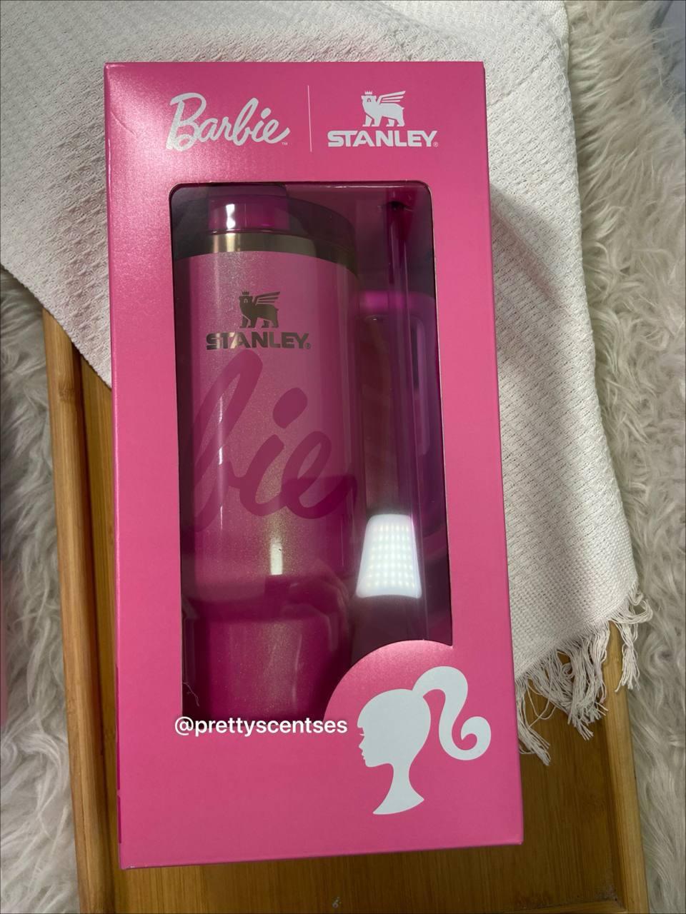 STANLEY The Barbie™ x Stanley Icon Quencher | 40 OZ - Barbie™ Icon