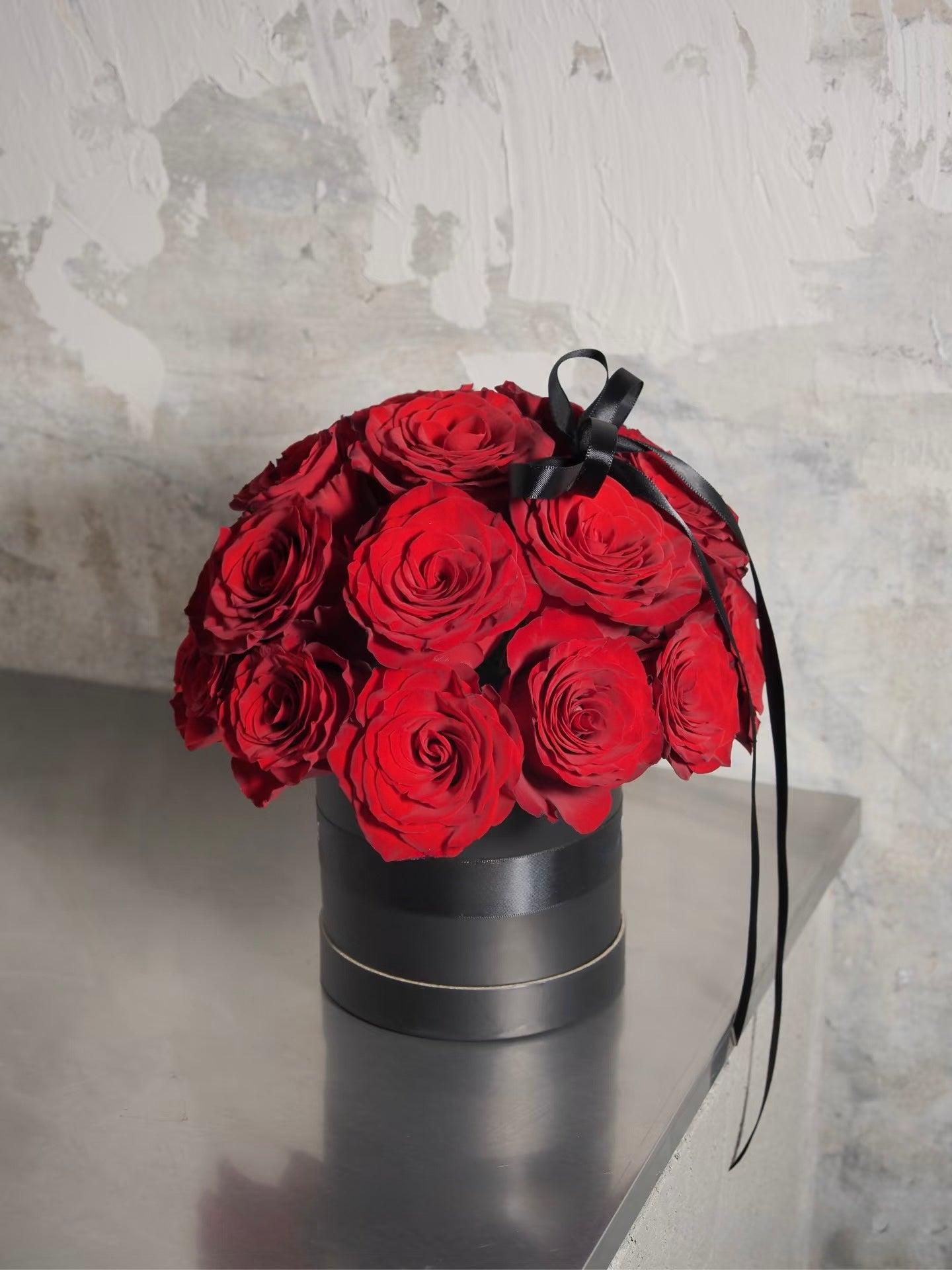 Valentine Roses | Petite Bloom Box