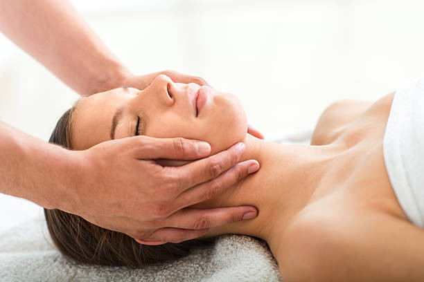 Ayurveda Rejuvenation - Ayurvedic Marma Face Massage, 45 Mins