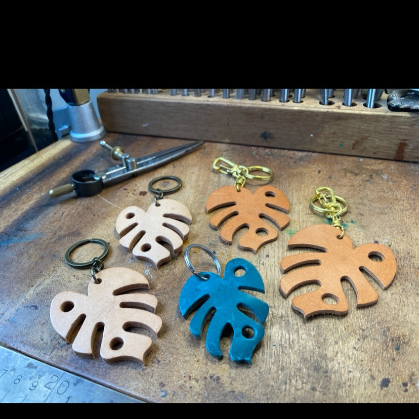 Monstera keychains