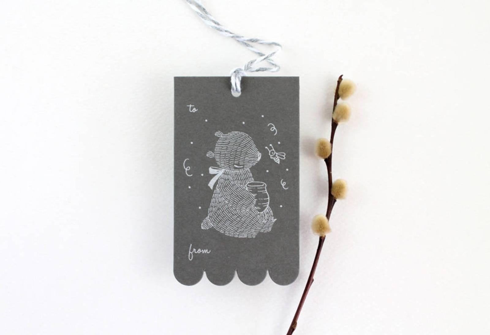 Bear & Honeypot – Silver White Ink on Sombre Grey Card Gift Tags