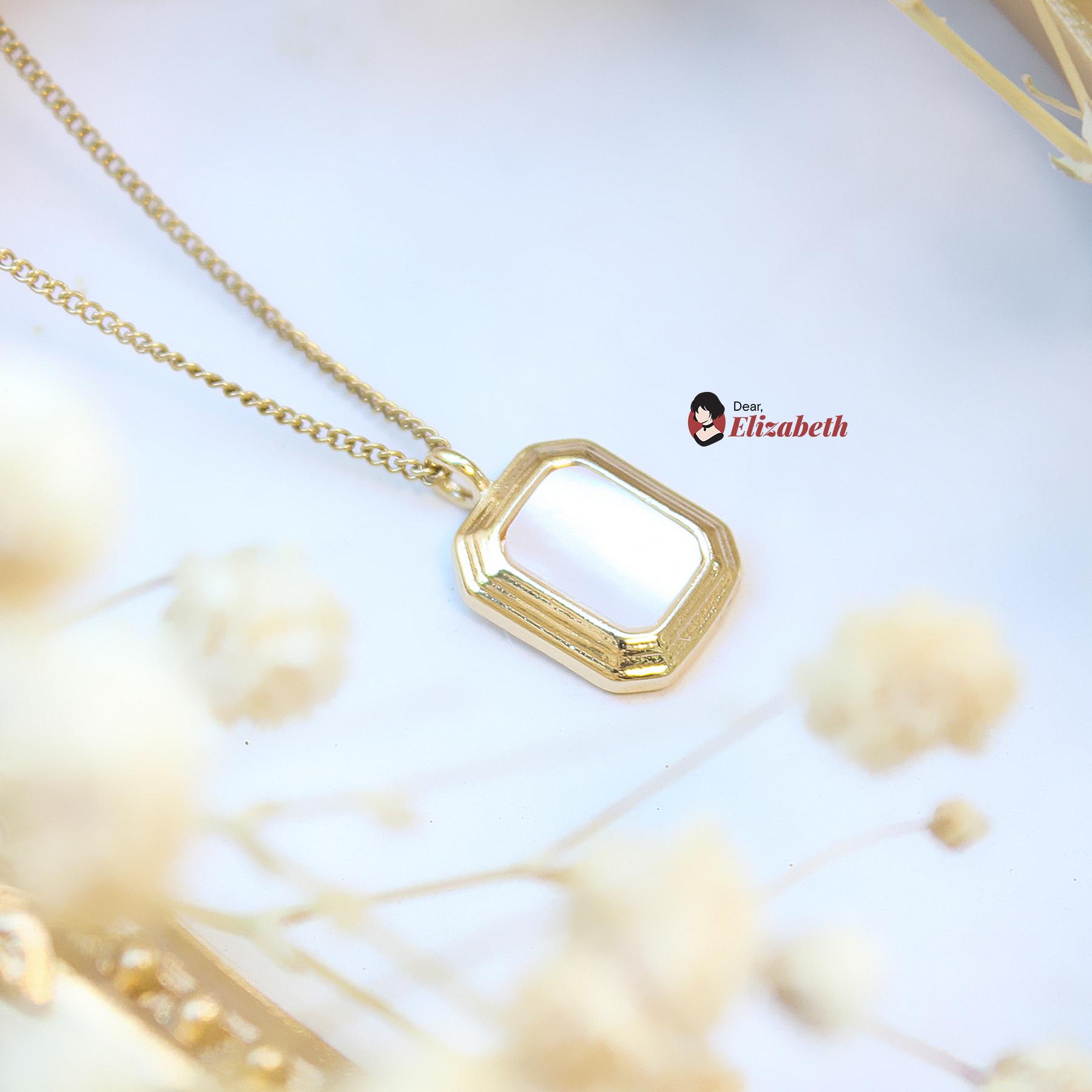 Rectangle Shell Pendant Necklace