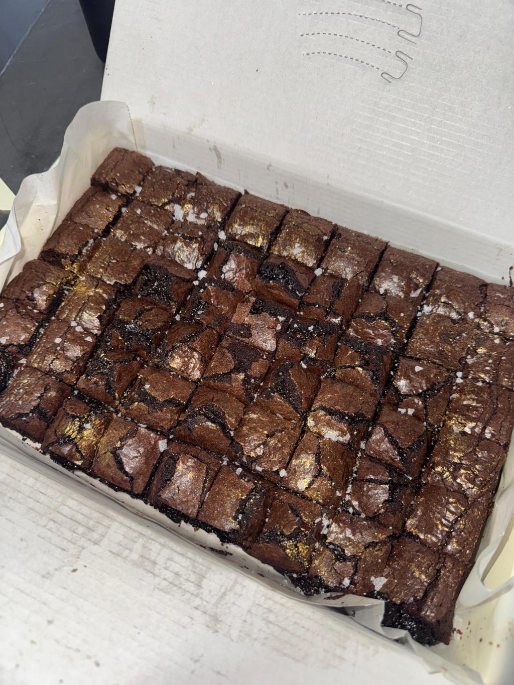 54Pcs Mini Brownies