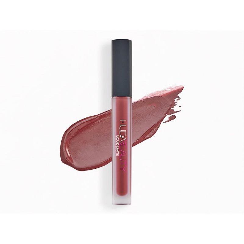 HUDA BEAUTY Liquid Matte Lipstick First Class