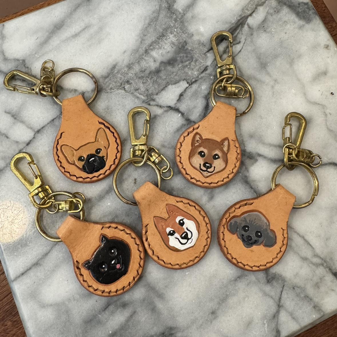 Pawtrait fob keychains