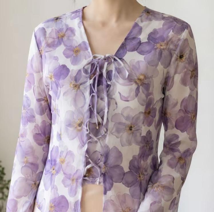 Kebaya (Chiffon blouse)