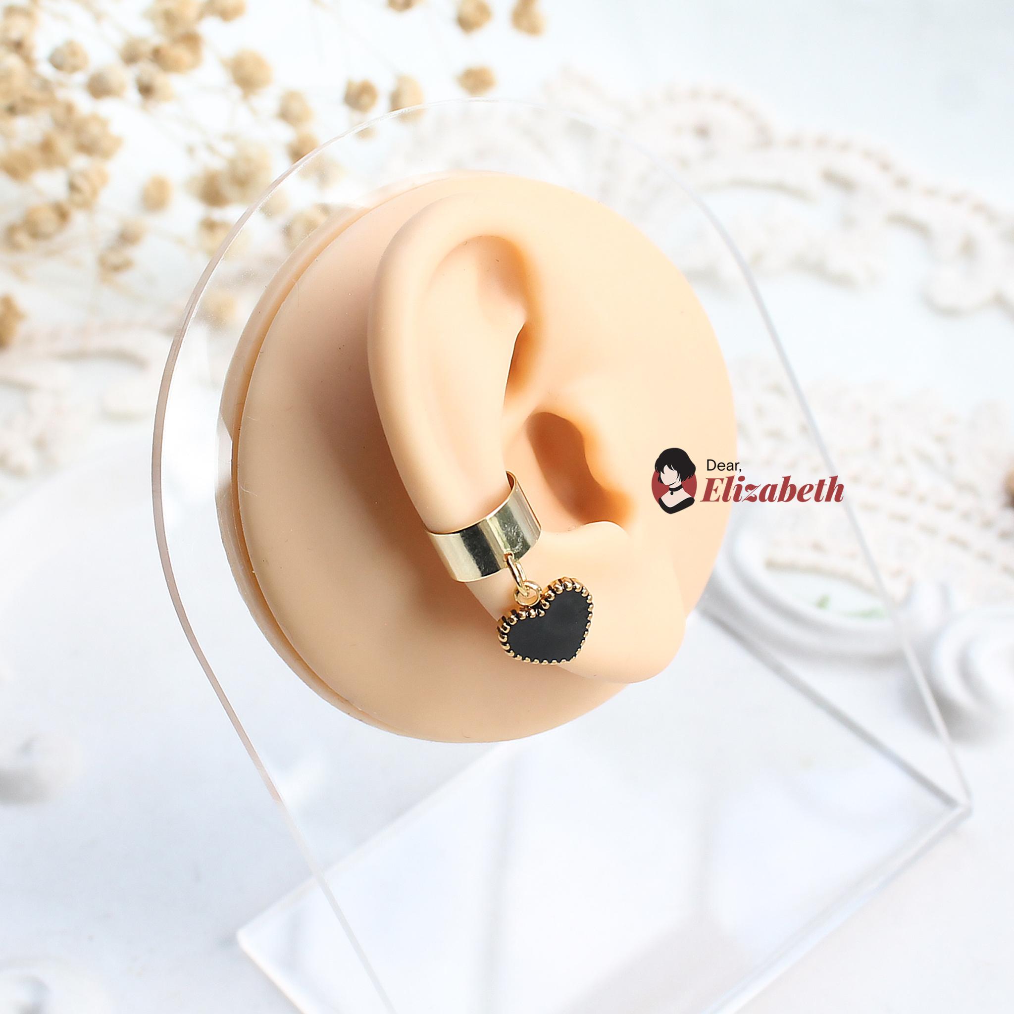 Black Heart Ear Cuff