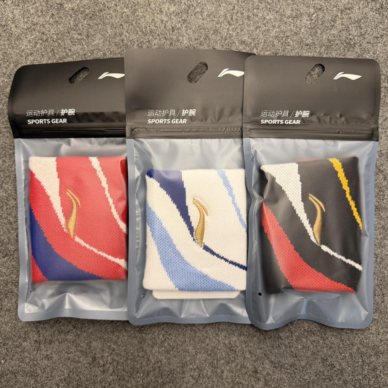Li Ning Wristband 005