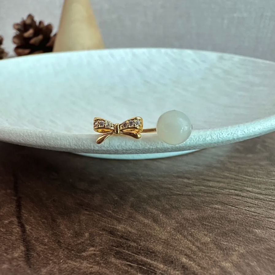 Mallory Ribbon Eternal Bond Minimalist Breast Milk Ring
