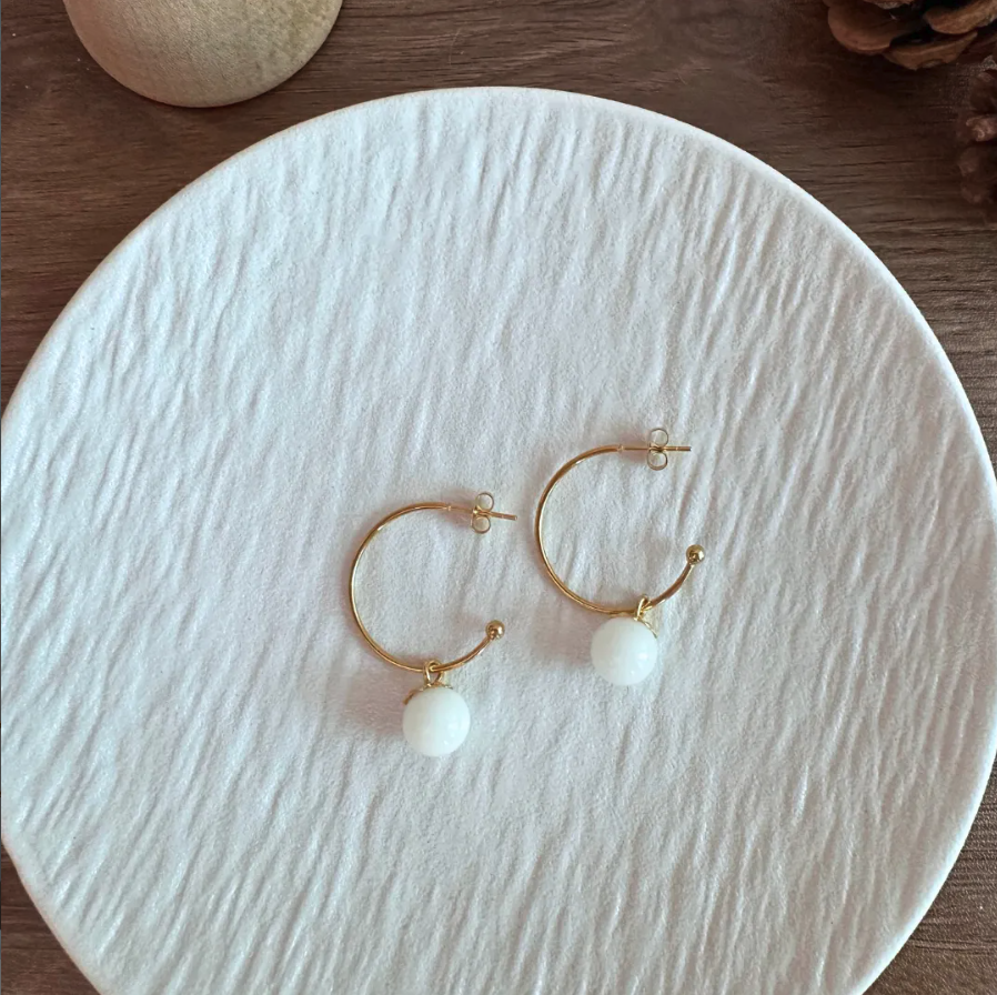 Peony Pearl Shaped Dangling Earring
