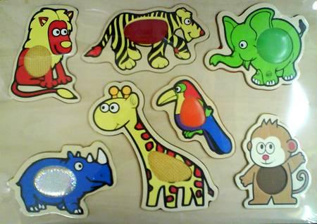 Wooden Sensorial Wild Animals Puzzle