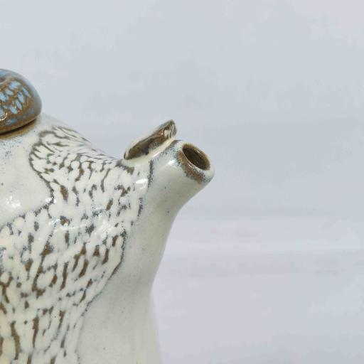 Scorched white teapot - image 3