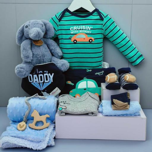 Angeliz Boy Of The Year Cakebox Hamper - image 2