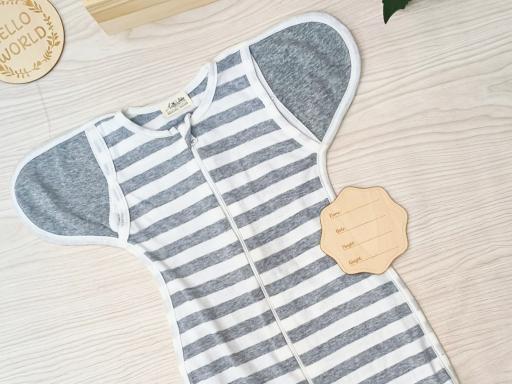 Angeliz Twin Bunny Swaddle Wooden Baby Hamper Gift Box Neutral 8pcs - image 4