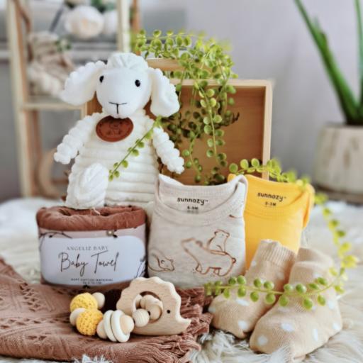 Angeliz Lovely Sheep Wooden Baby Hamper Gift Box Set Neutral 8pcs - image 2