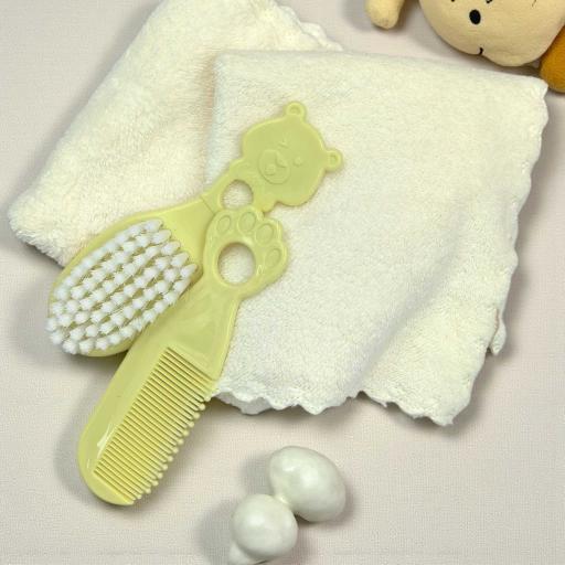 Angeliz Little Bear Snuggle Wooden Baby Hamper Gift Box Neutral 8 pcs - image 6
