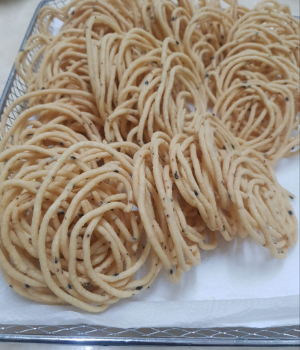 Pure Homemade Muruku 50 Pcs, 100% Vegetarian - image 1