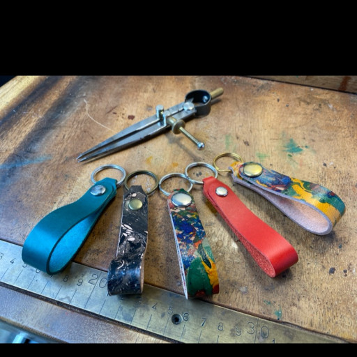 Keychain and Ukulele strap carabiner - image 2