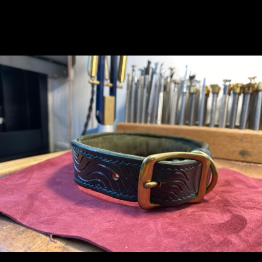 Pet collar large carved - image 2