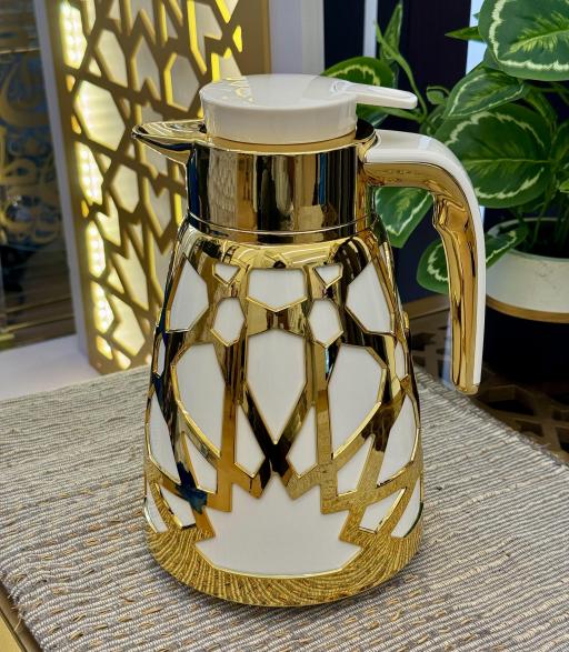 Najma White-Gold / Black-Gold Thermos Flask - image 3