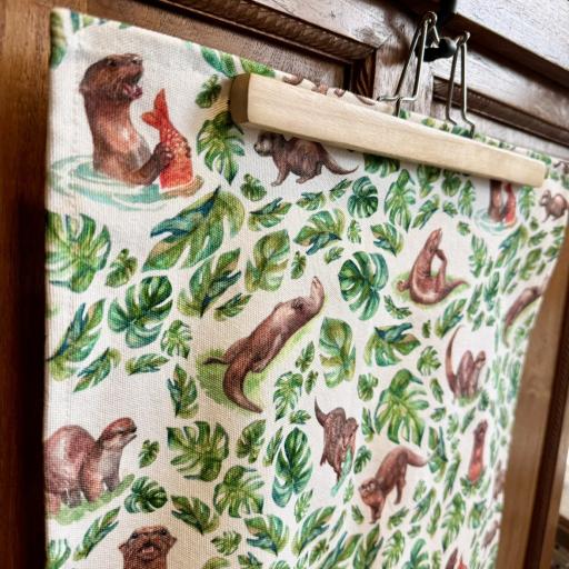 Teatowels - https://hitpay-production.s3.ap-southeast-1.amazonaws.com/products/9d8c826a5b4143b38d793efdcc3cff30.jpeg