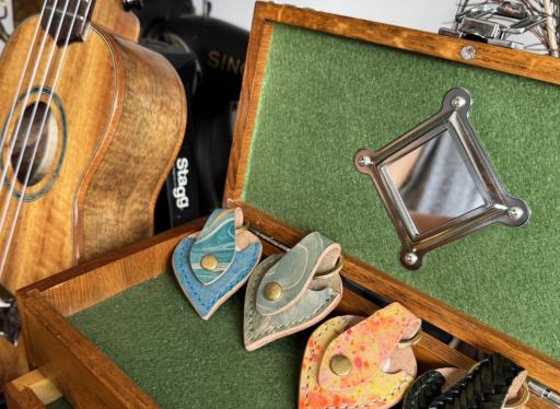 AirTag/ Pick holder keychain - image 4