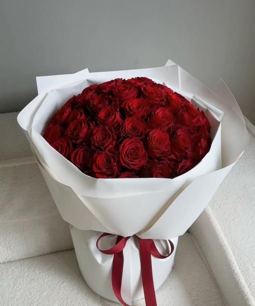 Love Story 爱情故事 - https://hitpay-production.s3.ap-southeast-1.amazonaws.com/products/9e27c98403364a87b2e872a1d7c1f4c4.jpeg