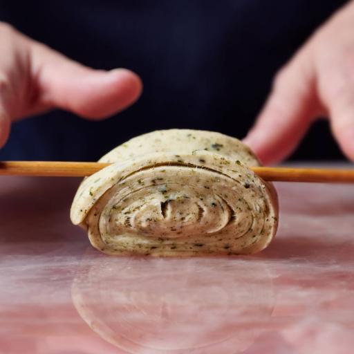 Nori-Wagyu Roll (Bocado de Dama) - image 2