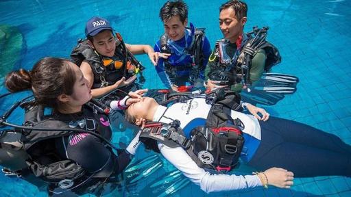 PADI® Rescue Diver Course - image 2