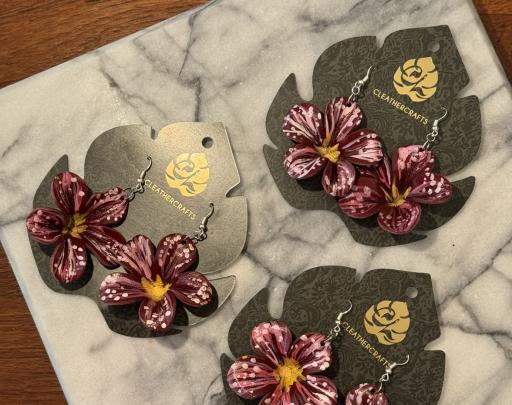 Flower charms - image 6