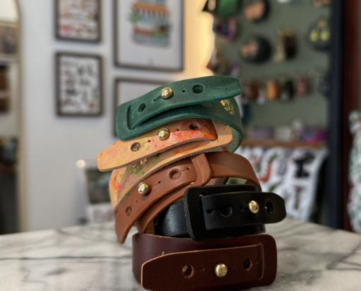 Cuff wristbands - image 1