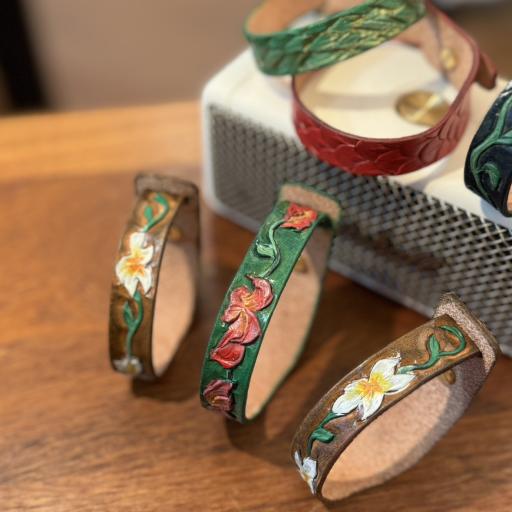 Wristbands - Carved - image 2
