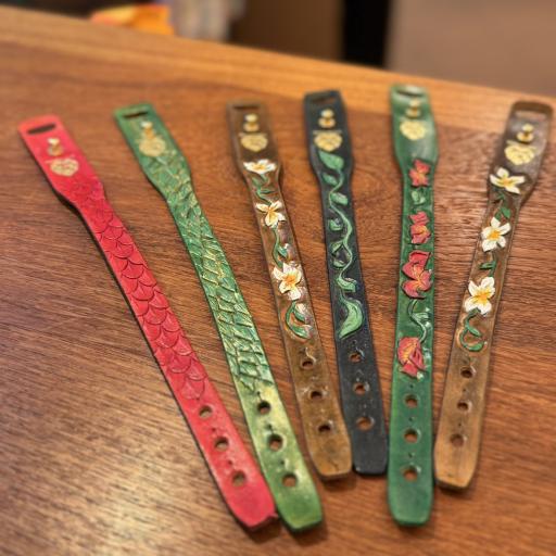 Wristbands - Carved - image 5