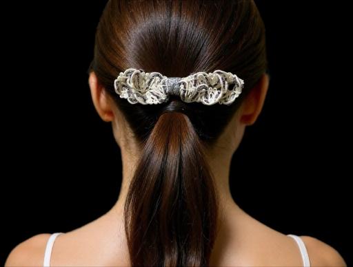 Fashion Hairclips - image 1