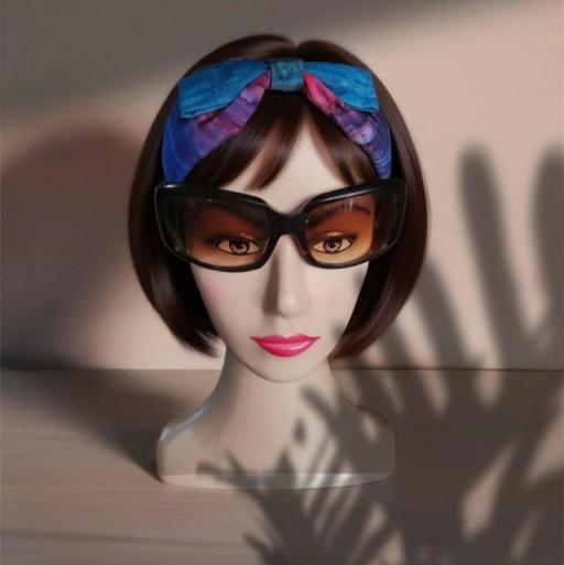 Elastic Headbands - https://hitpay-production.s3.ap-southeast-1.amazonaws.com/products/a0dbed885a0f4746a2bd30f671c4c371.jpeg