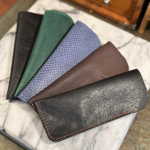 Glasses slip case - image 1