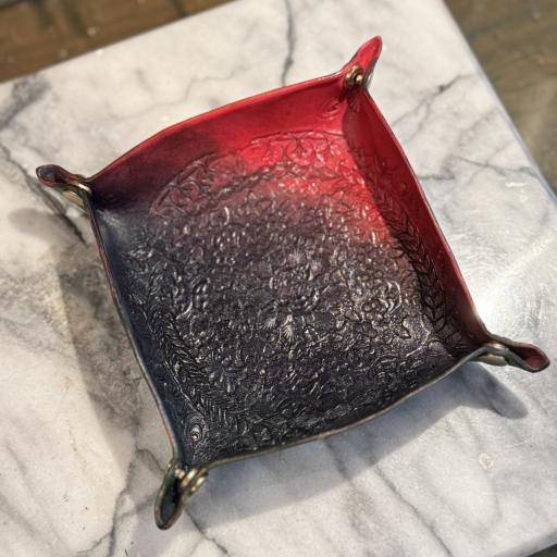 Workshop - Embossed Tray - image 1