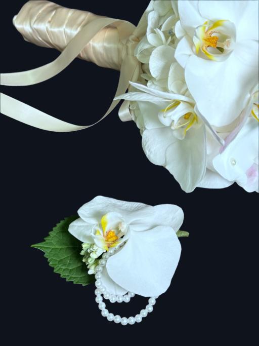 Butterfly Orchids | Boutonnière - image 1