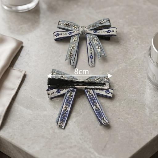 Elegant Hairclips - image 1