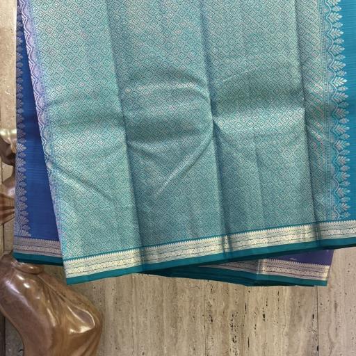 Lightweight Pure Kanchipuram Silk - image 2