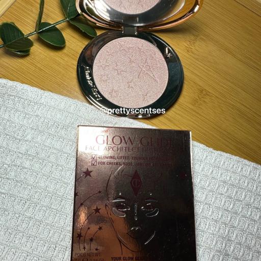 CHARLOTTE TILBURY Glow Glide Face Architect Highlighter in Pillow Talk Glow - image 2