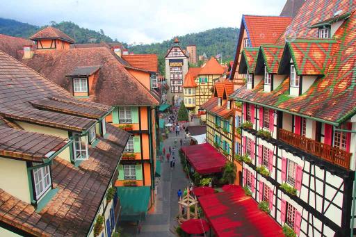 Genting Highland Tour + French & Japanese Village - image 2