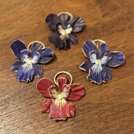 Flower charms - image 3