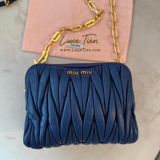 Miu Miu Matelasse Chain Bag - image 3