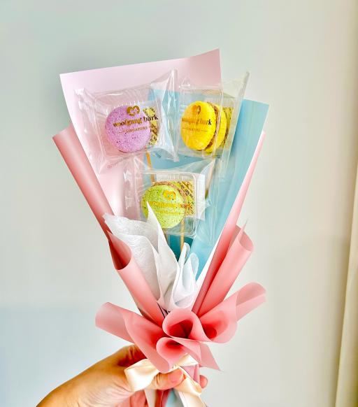 Freeze Dried Bacaron Bouquet - image 3