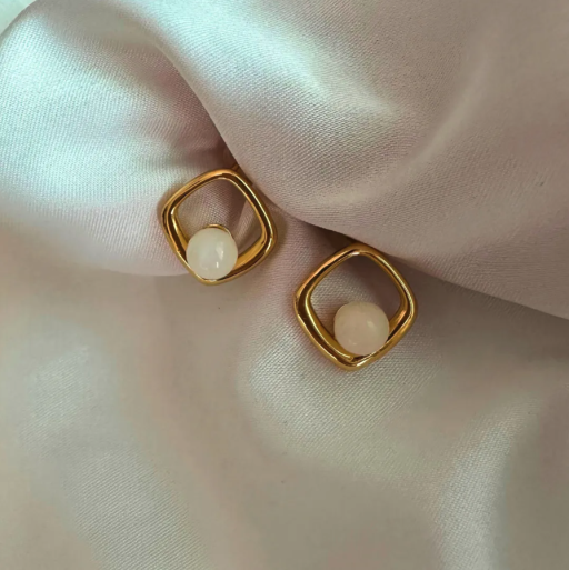 Chloe Timeless treasure Minimalist Breast Milk Earring - image 3