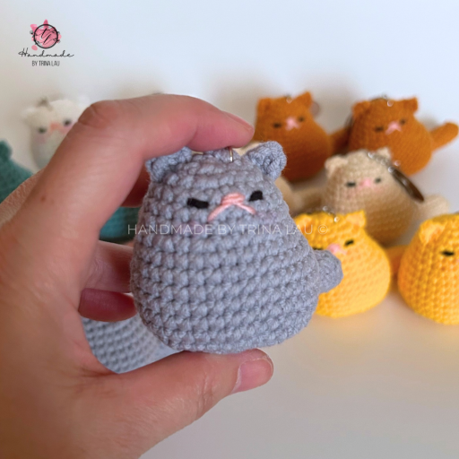 Crochet Mini Cat - image 3