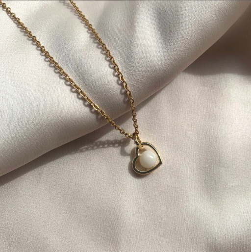 Nova Mother Love Pendant - image 3