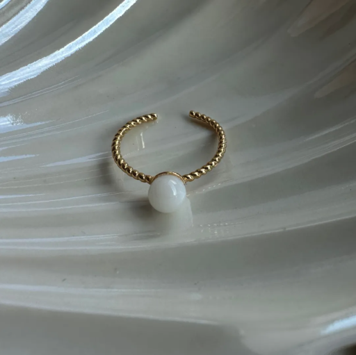 Poppy Minimalist Ring - image 3